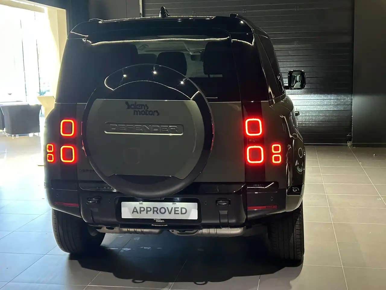 Land Rover Defender X-DYNAMIC SE Lichte Vracht — foto 7