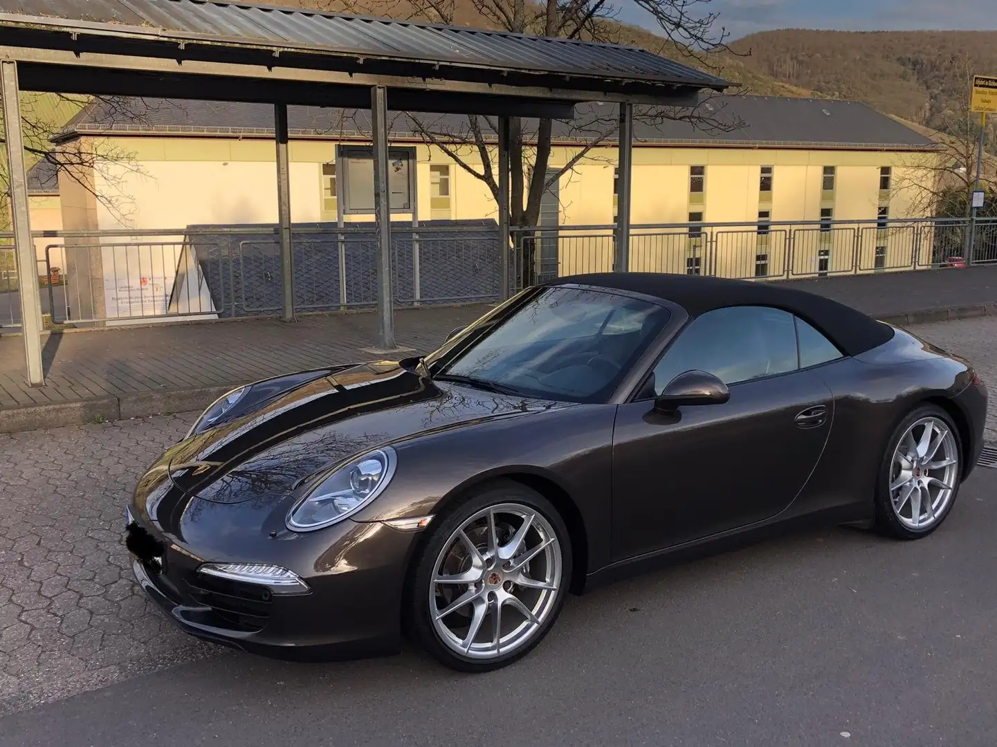 Porsche 991 911 Carrera PDK 20 Zoll BOSE Sport Chrono/AGA Braun - 1