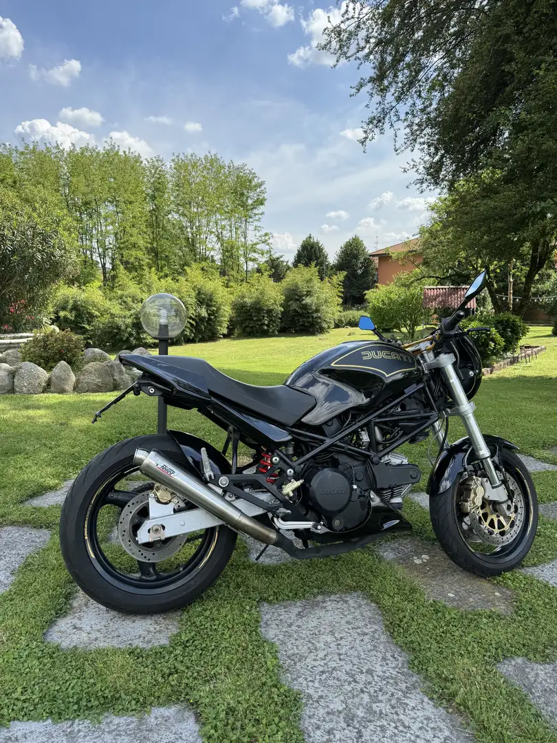 Ducati Monster 600 - 2