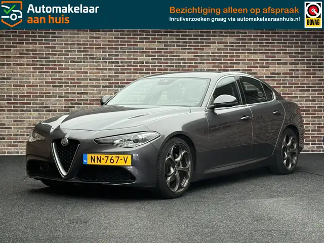 Alfa Romeo Giulia 2.0T Super Leder | Xenon | Automaat | Rijklaar