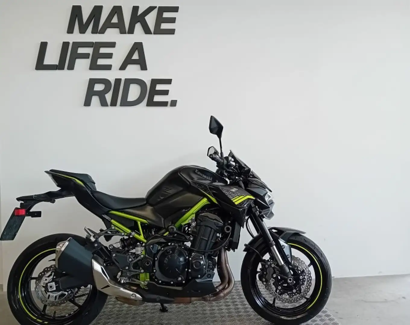 Kawasaki Z 900 Nero - 1