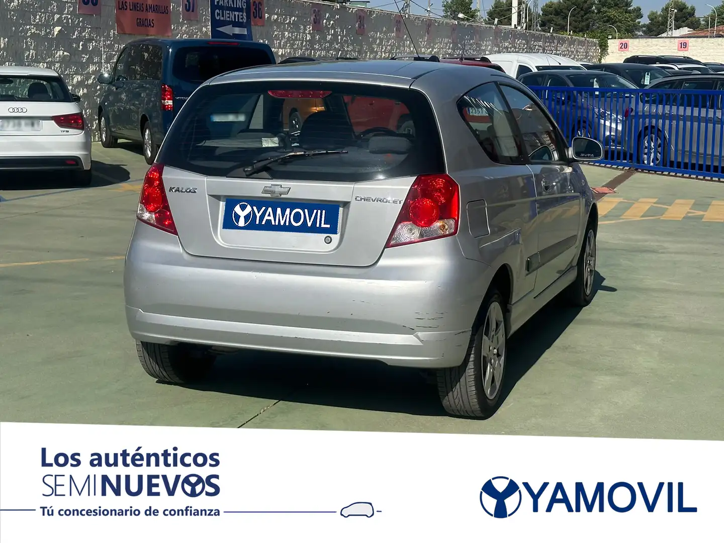Chevrolet Kalos 1.2 SE Plateado - 2