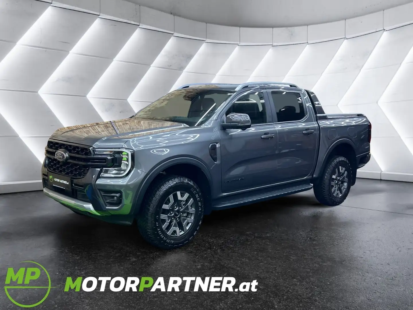 Ford Ranger DoKa Wildtrak PHEV **inkl. Rollo** Grau - 1
