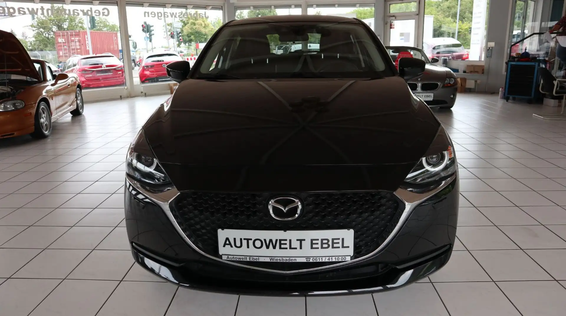 Mazda 2 Lim*90PS*NAVI*RFK*SHZ*LHZ*INSP. NEU*1. HAND* Zwart - 2