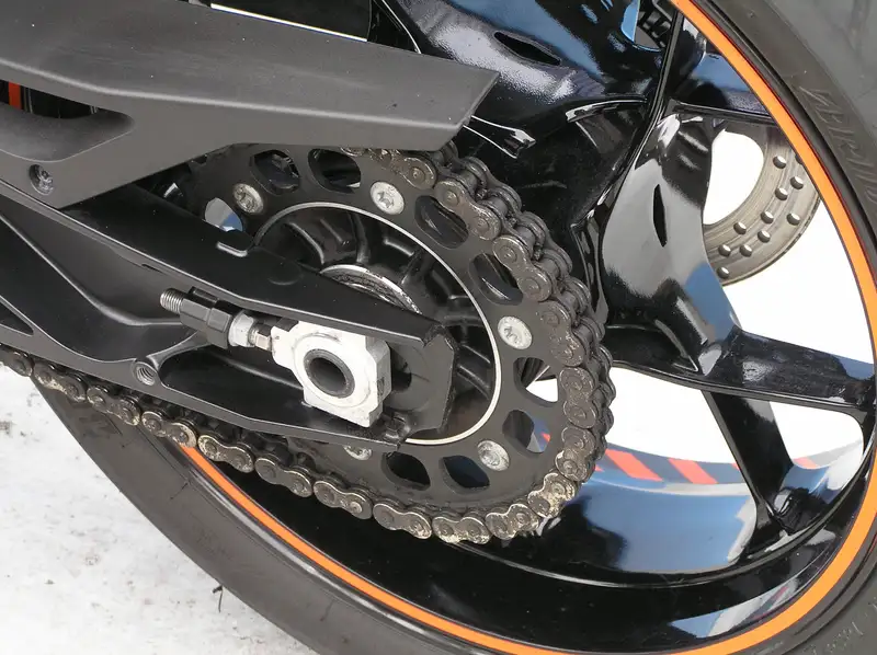 KTM 790 Duke - foto 6