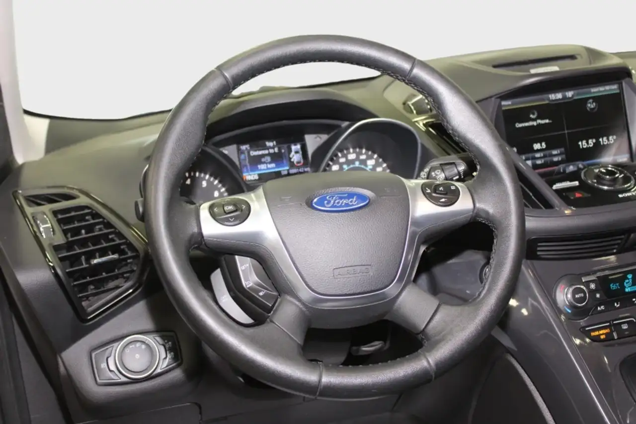 Ford Escape снимка Ford Escape
