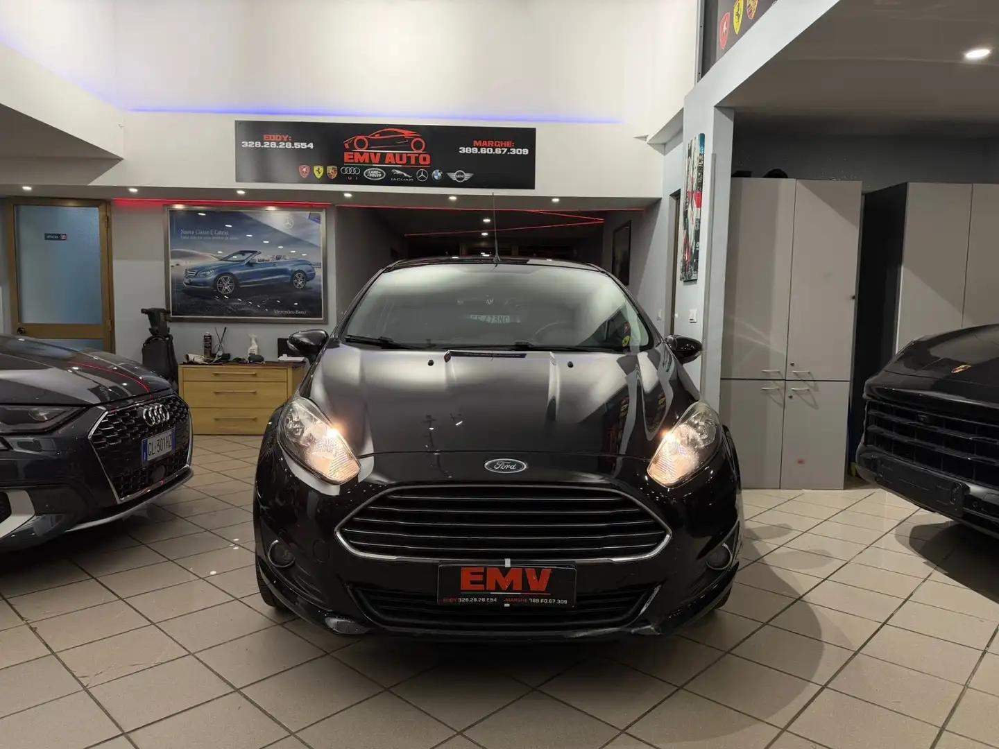 Ford Fiesta Fiesta 1.5 TDCi 75CV 5 porte Titanium Nero - 2