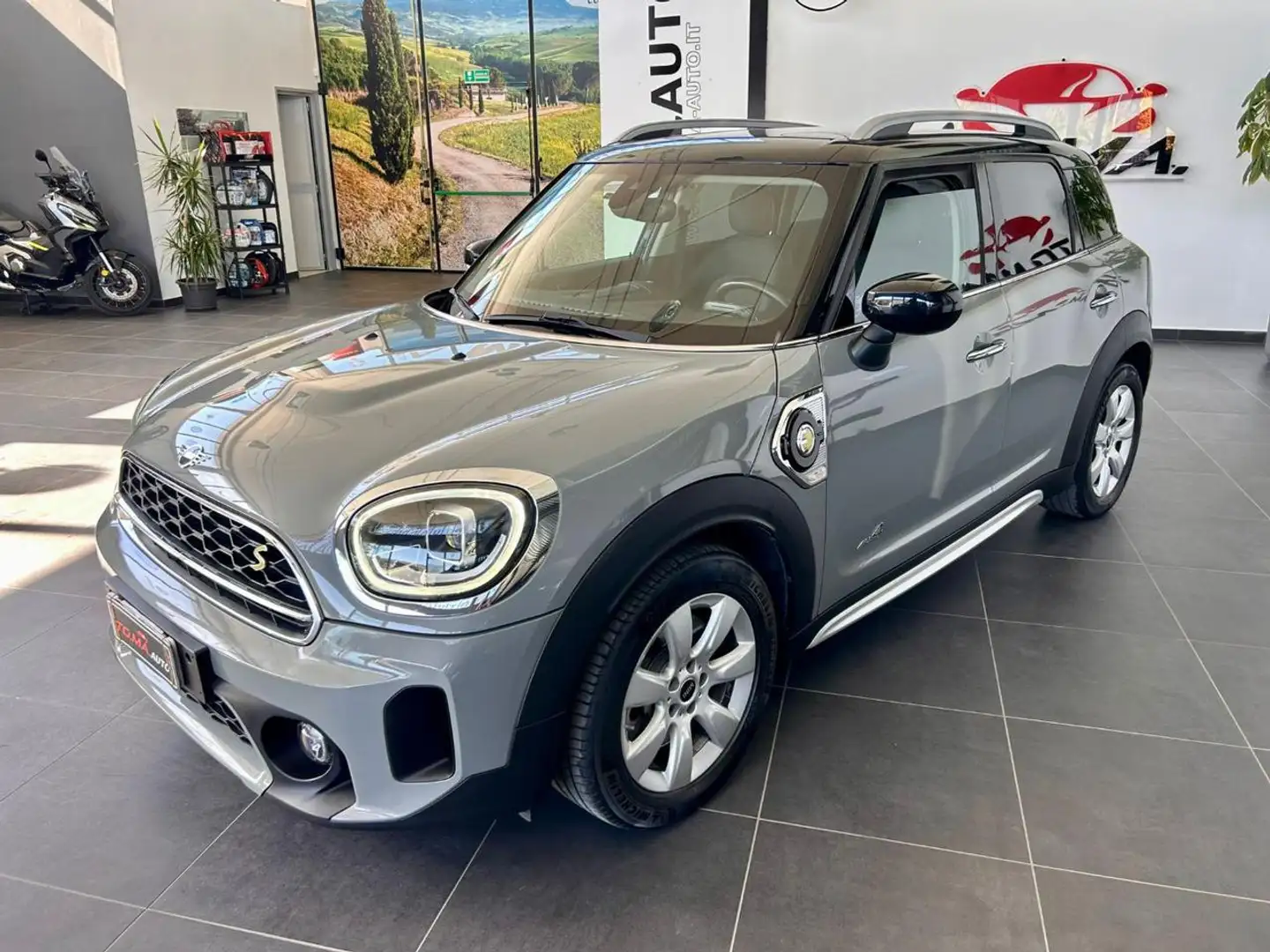 MINI Cooper SE Countryman 1.5 ALL4 Automatica Gris - 1