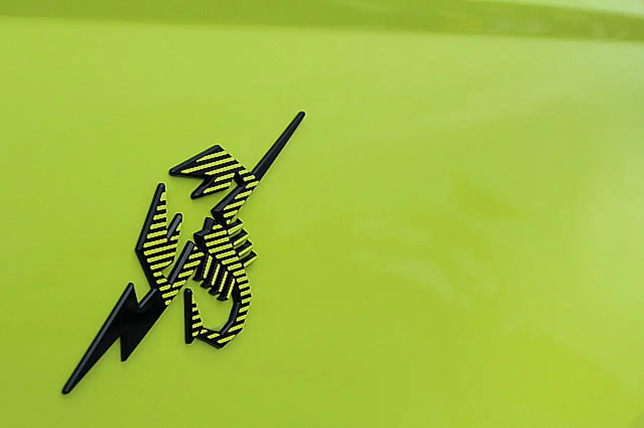 Abarth 500C 2023