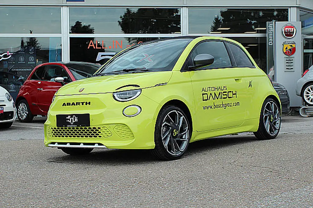 Abarth 500C 2023 из Европы — купить под ключ