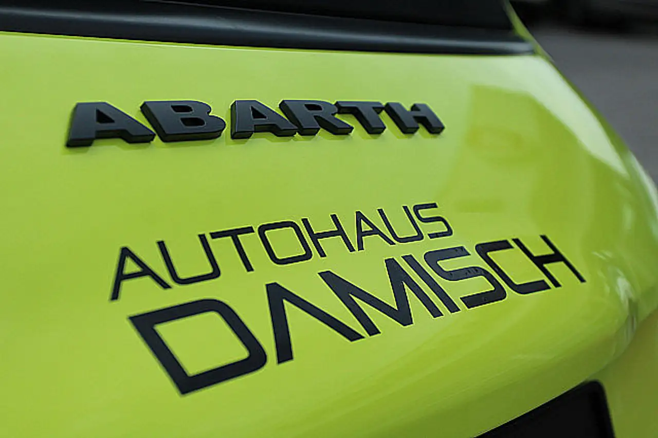 Abarth 500C 2023