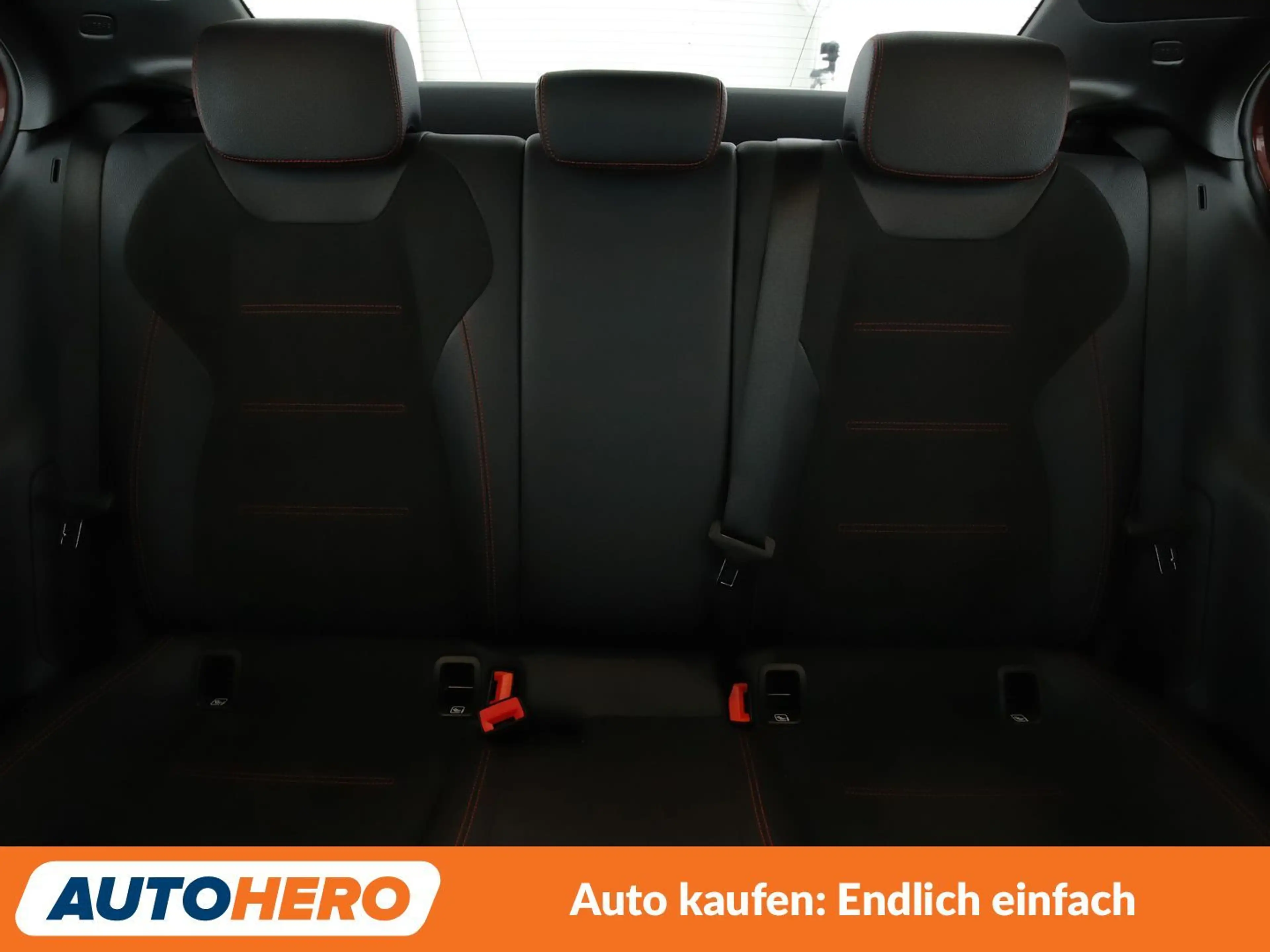 Mercedes-Benz A 220 4Matic AMG Line Aut.*PANO*ACC*MBUX*360°*NAVI*SHZ* — photo 15