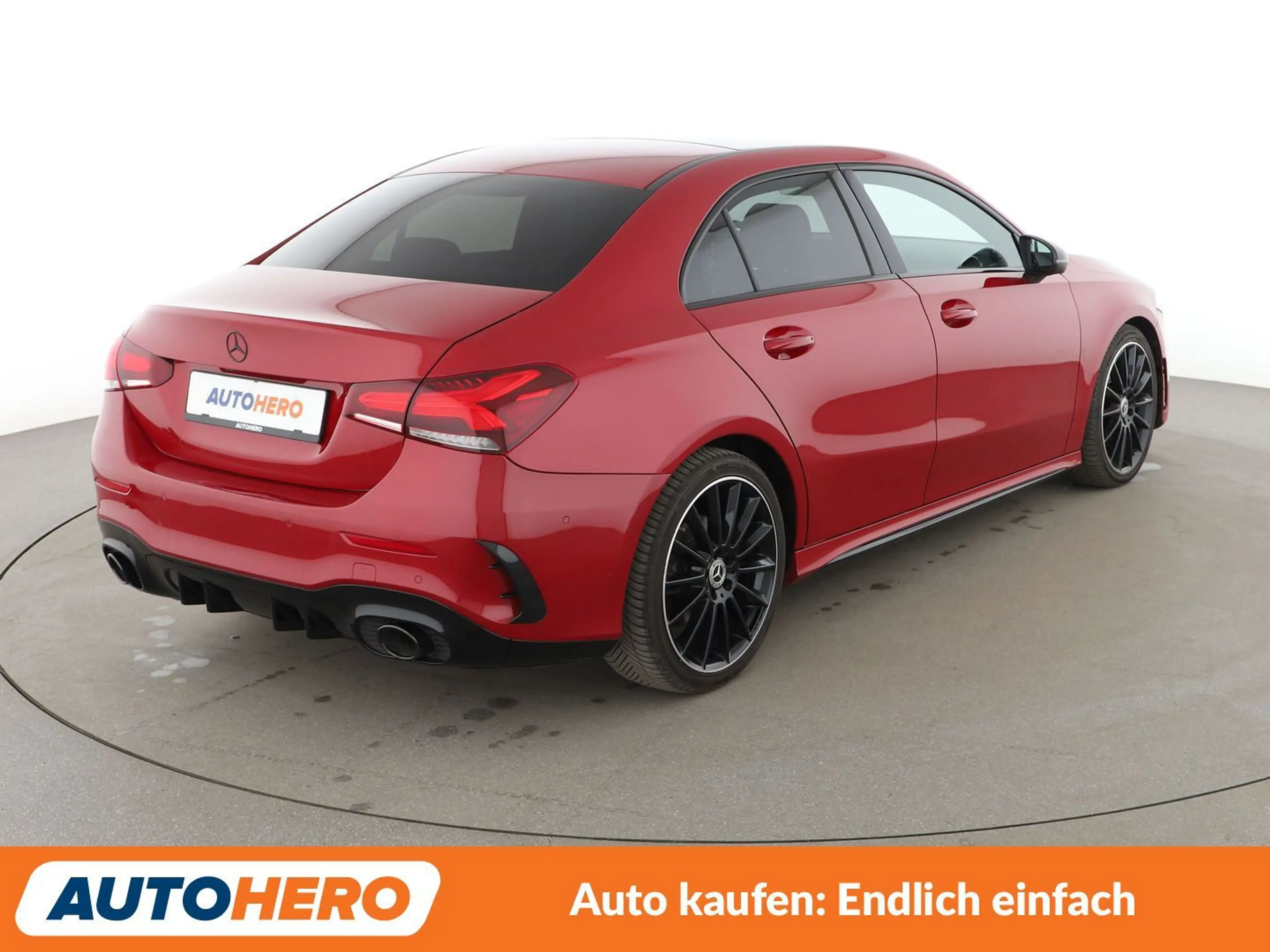 Mercedes-Benz A 220 4Matic AMG Line Aut.*PANO*ACC*MBUX*360°*NAVI*SHZ* — photo 6