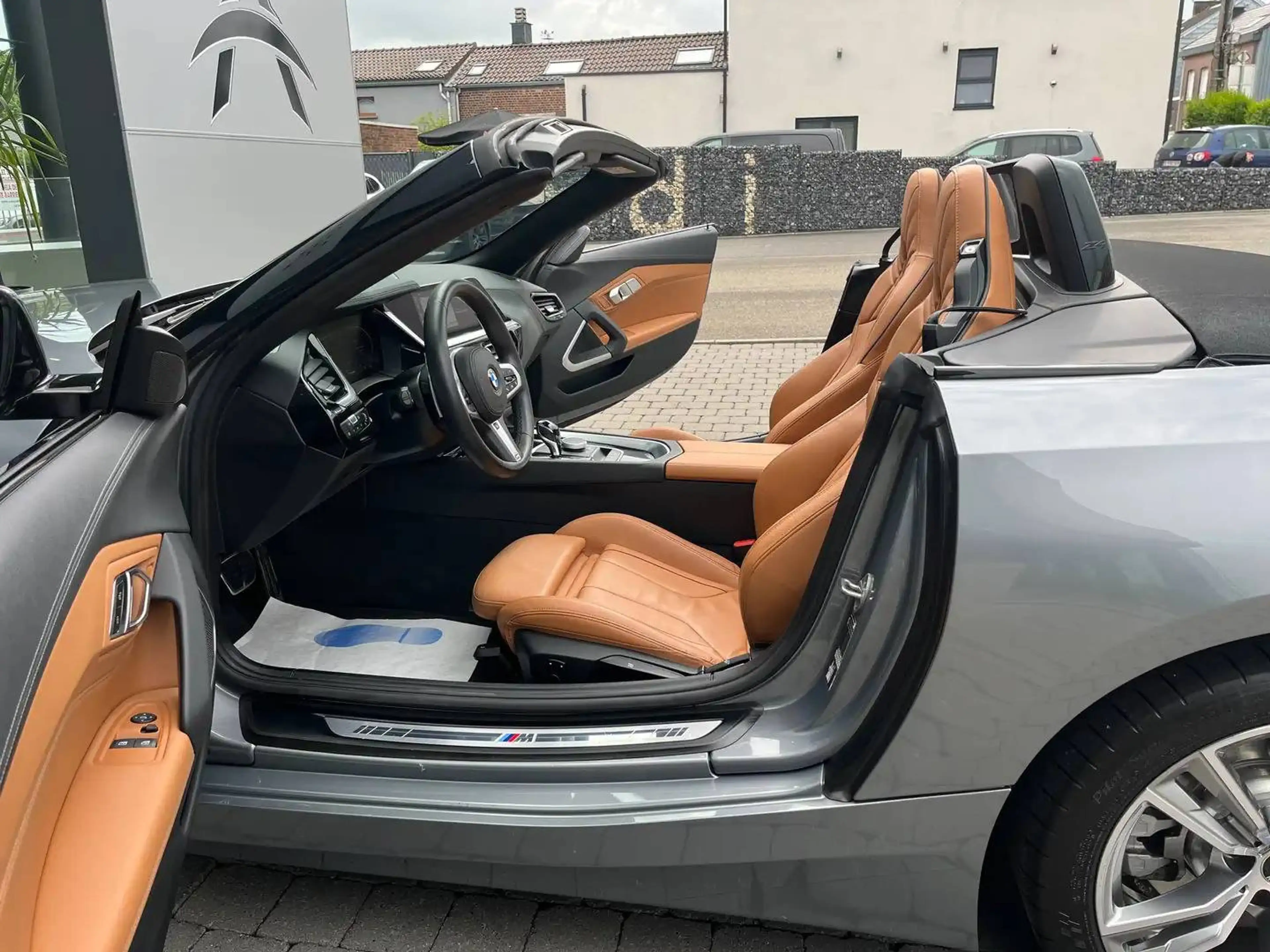 BMW Z4 2.0iAS sDrive20i *GARANTIE*1ER PROPRIETAIRE*CARPLAY*SIEGE CHAUFF* — photo 9