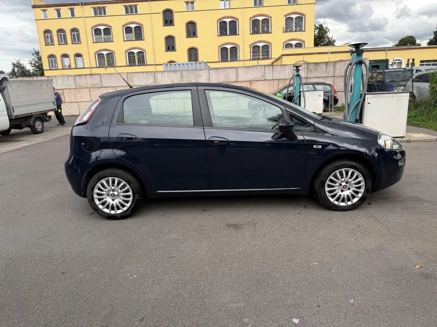 Fiat Grande Punto Punto 1.2 8V Blau - 2