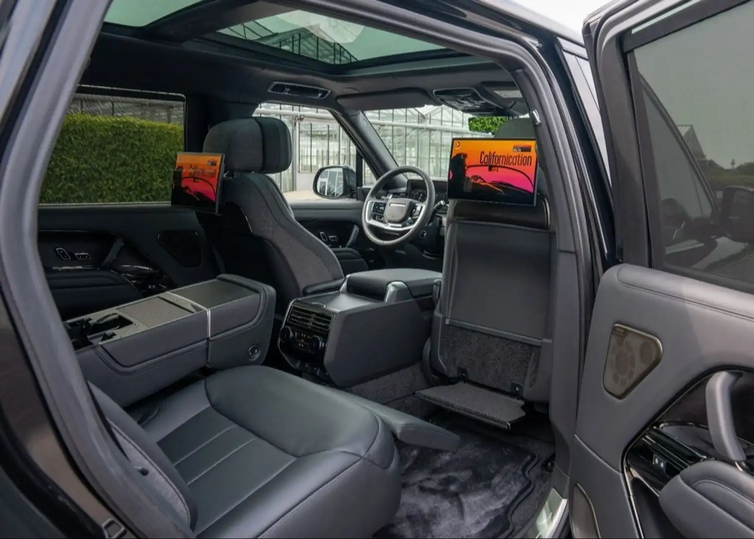 Land Rover Range Rover 4.4 V8 MHEV SV LWB AWD Aut. 615 Negro - 1