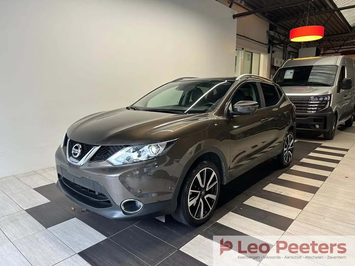 Nissan Qashqai TEKNA BENZINE MANUEEL FULL OPTION/WINTERSET OP VE Brun - 1