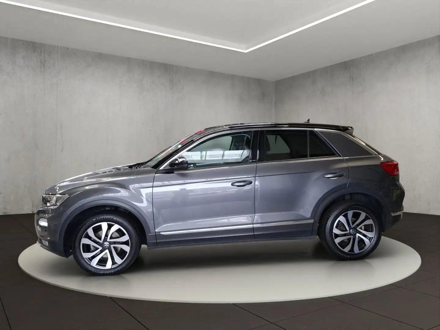 Volkswagen T-Roc T-ROC 1.5 TSI Active Grey - 2
