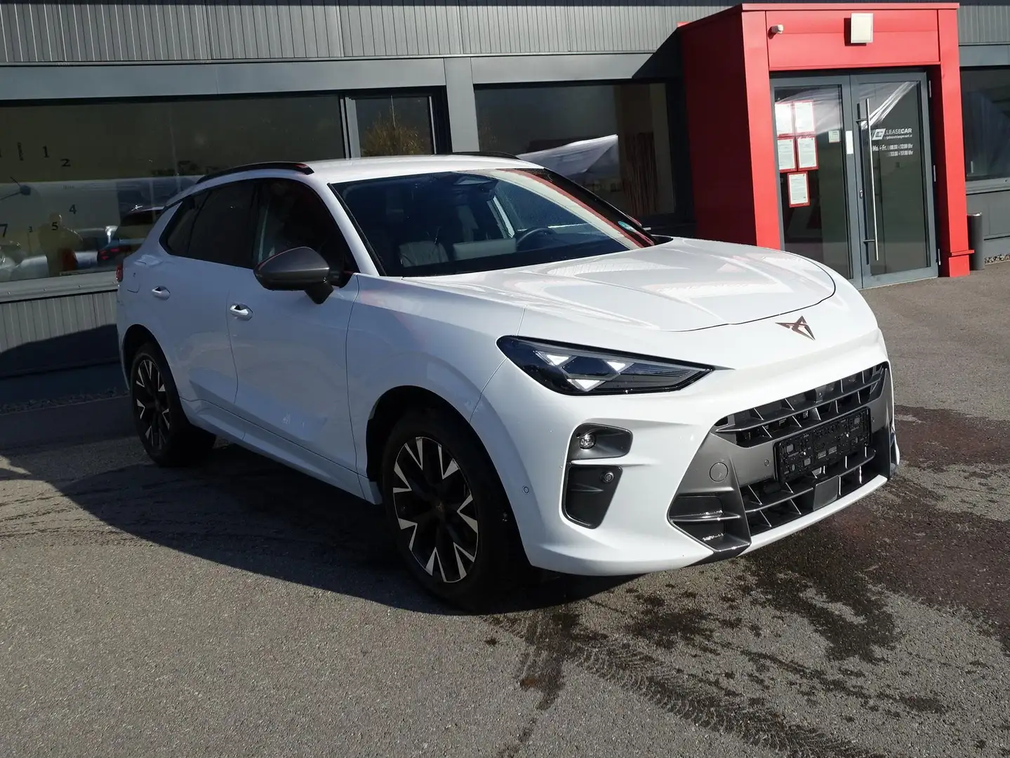 CUPRA Terramar 1.5 eTSI 110 kW *LED*NAVI*RFK*HUD* Weiß - 2