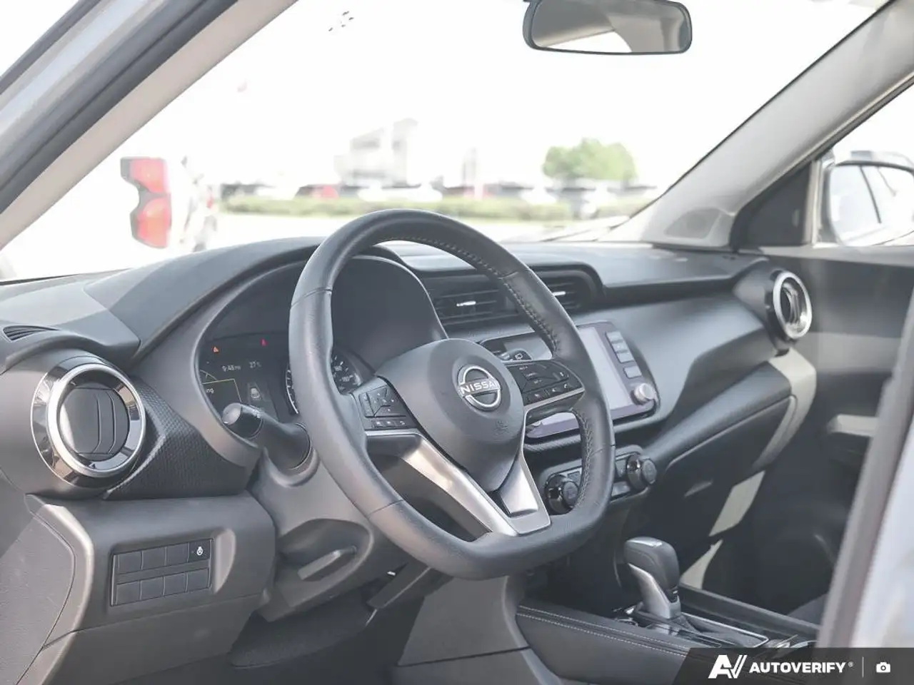 Nissan Kicks снимка Nissan Kicks