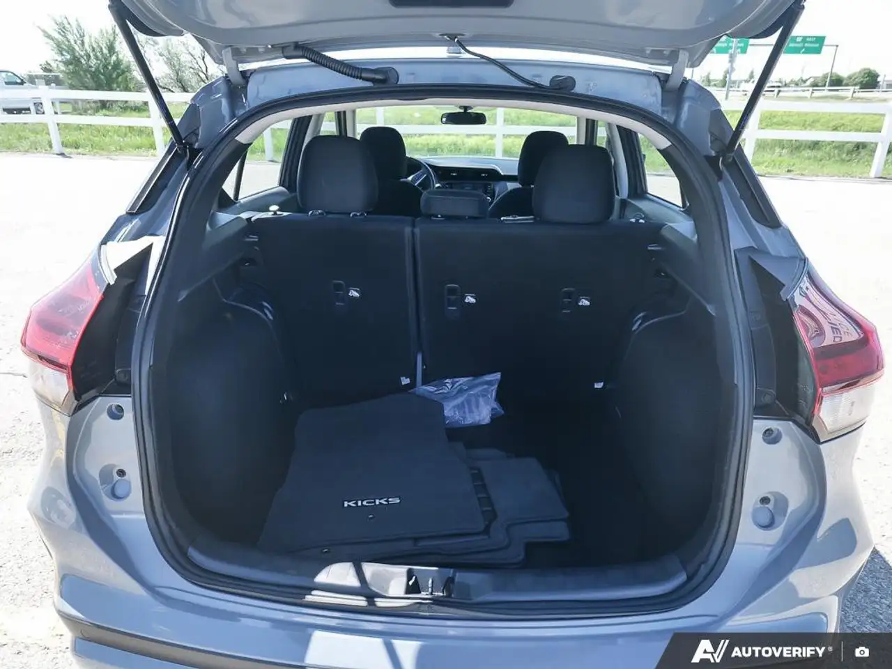 Nissan Kicks снимка Nissan Kicks