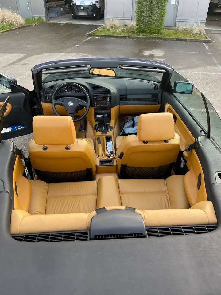 BMW 320i Magritte, foto 4