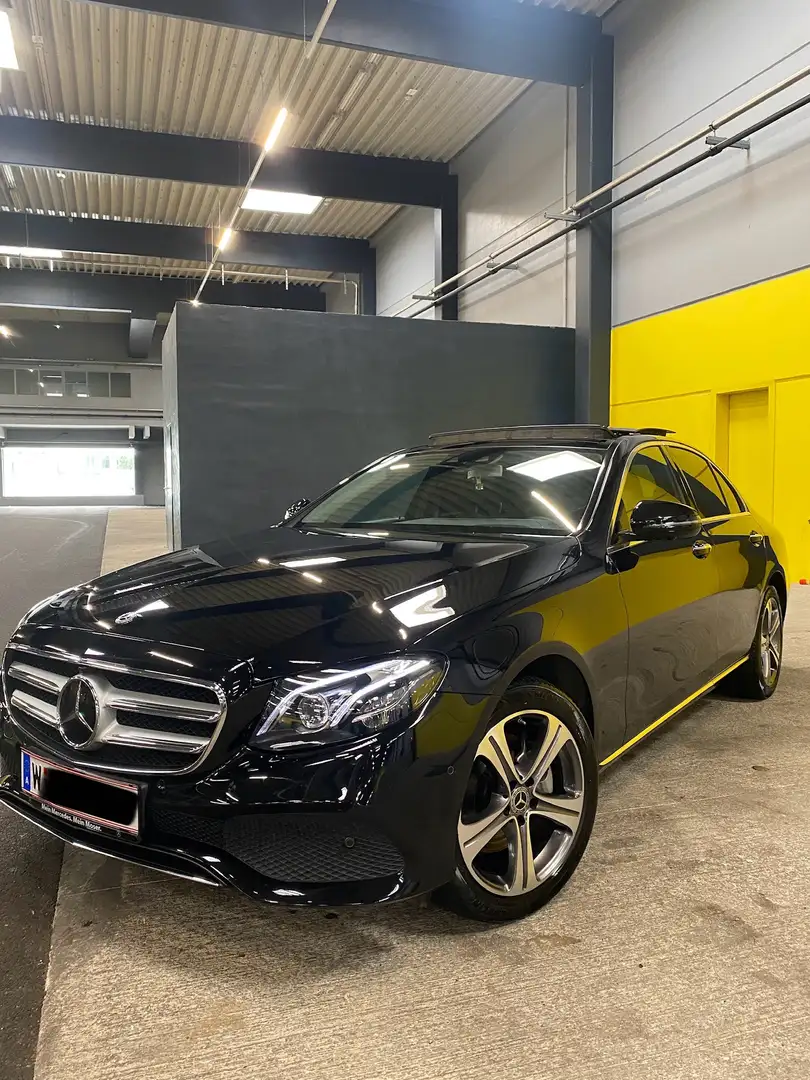 Mercedes-Benz E 220 d 4MATIC Austria Edition Aut. VOLL! Panorama,…. - 1