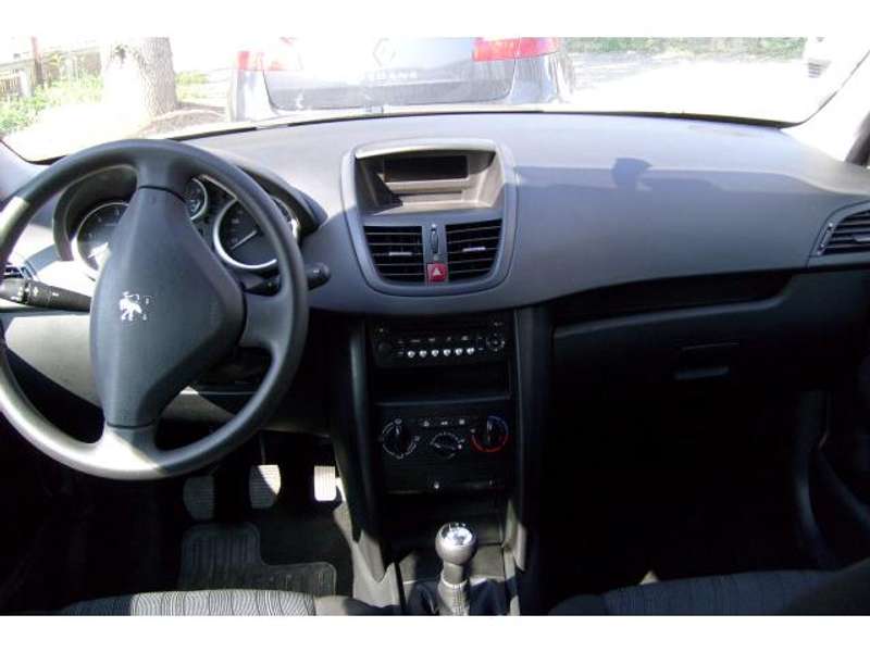 Peugeot 207 1.4 L HDI 70 CV PACK CLIM