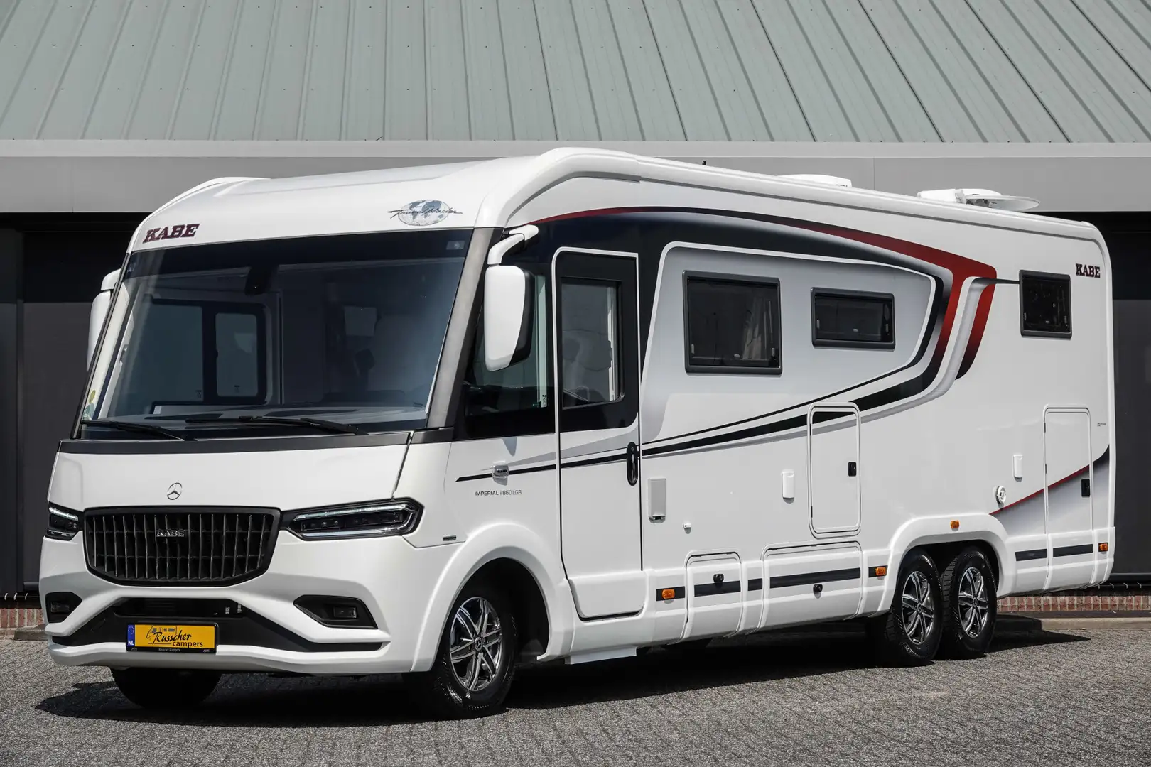 Kabe Imperial i860 LGB 170Pk Automaat | Travel Mas Wit - 1