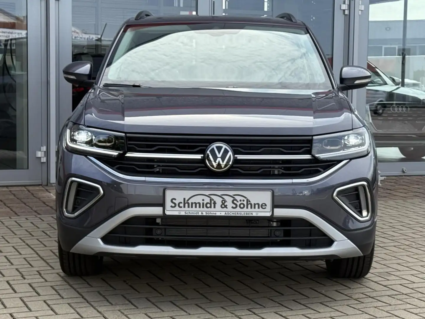 Volkswagen T-Cross Life 1.0 l TSI DSG MATRIX, AHK, Klima Grau - 2