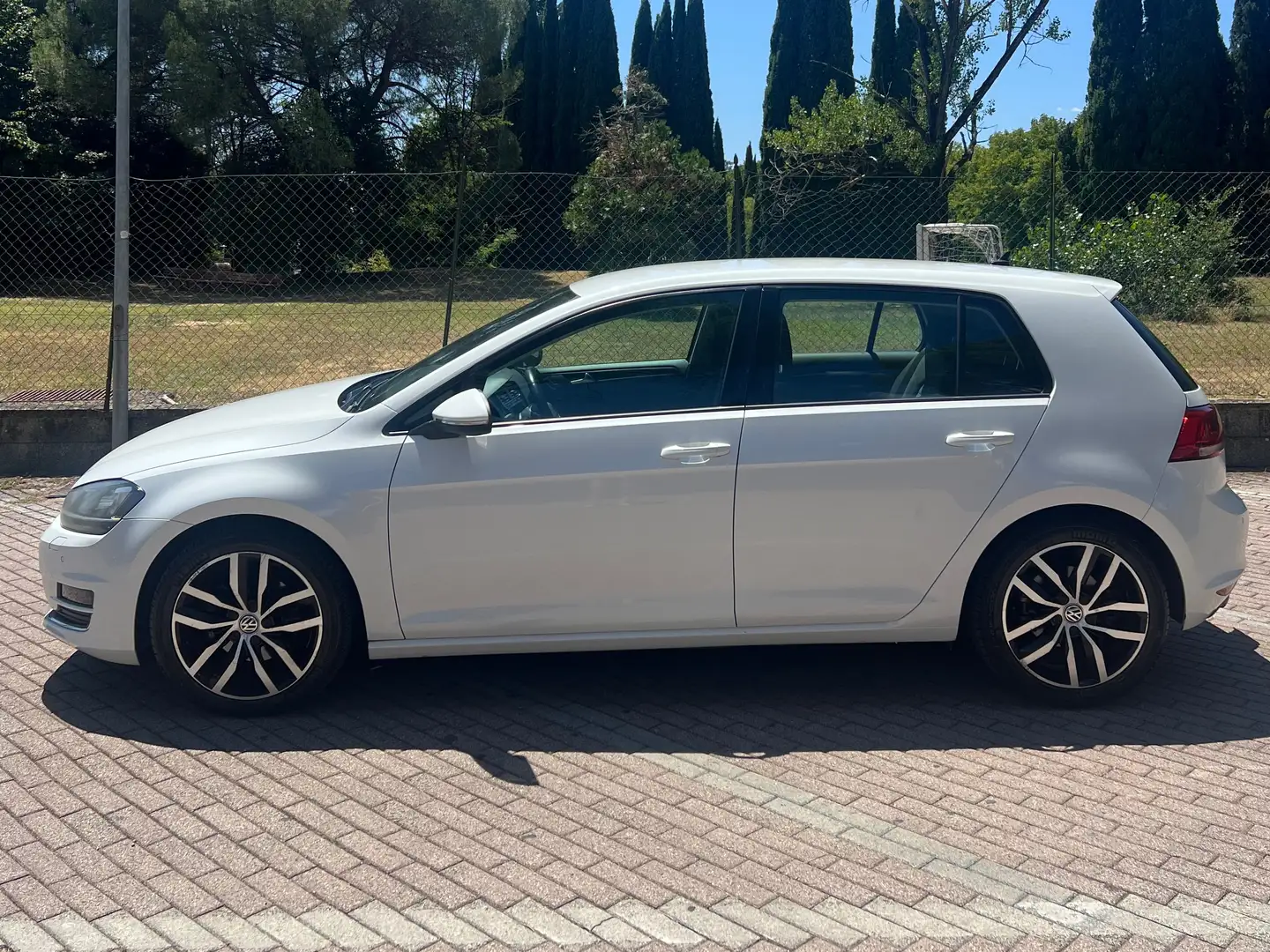 Volkswagen Golf Golf VII 2013 5p 2.0 tdi Highline 150cv Bianco - 1