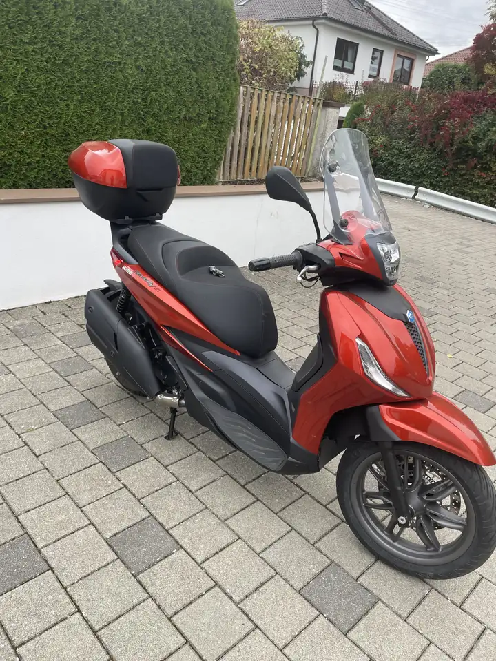 Piaggio Beverly 400