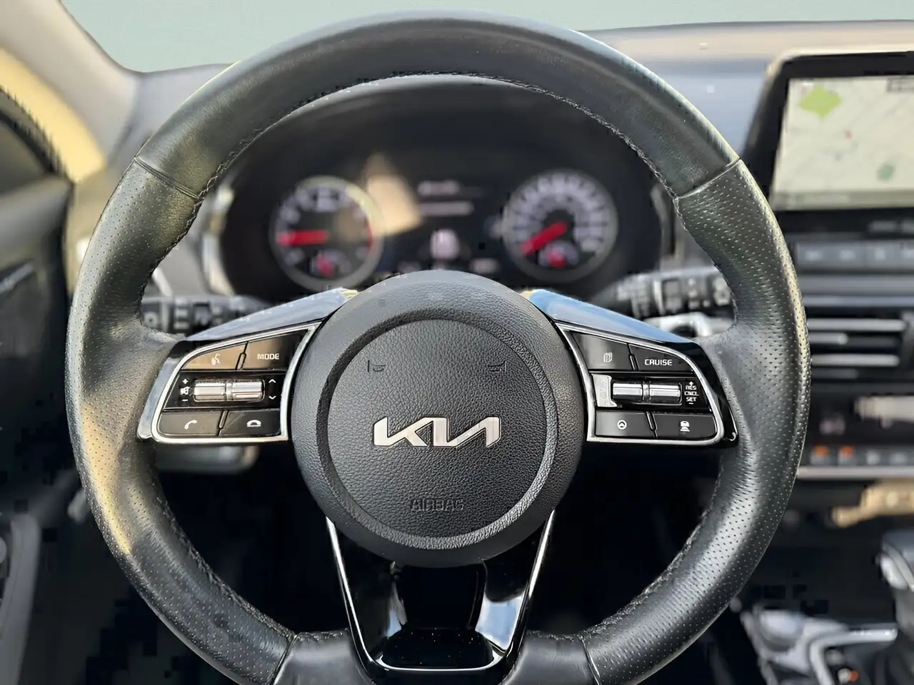 Kia Seltos снимка Kia Seltos