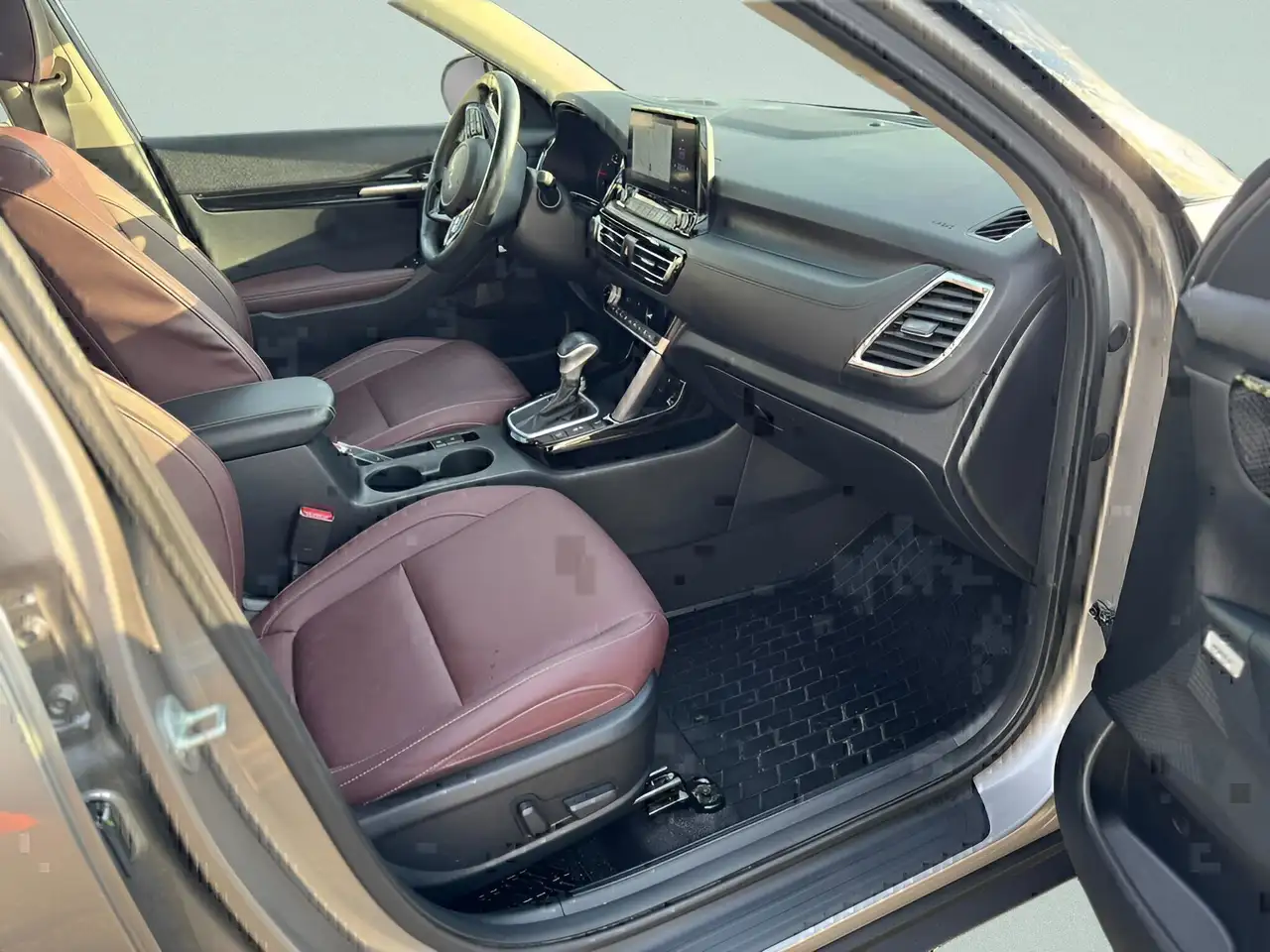 Kia Seltos снимка Kia Seltos
