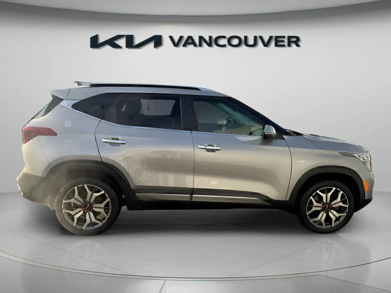 Kia Seltos снимка Kia Seltos