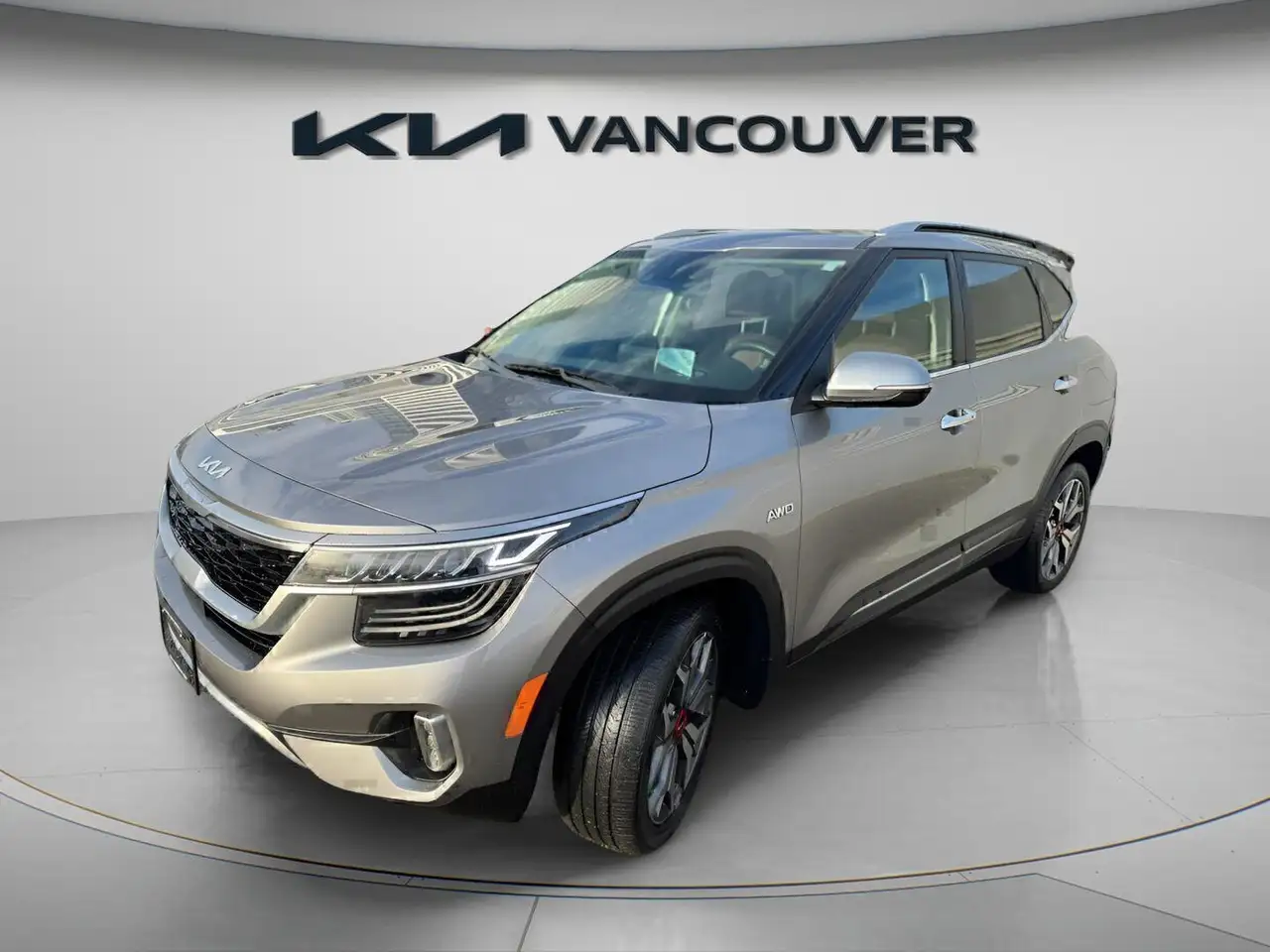 Kia Seltos снимка Kia Seltos