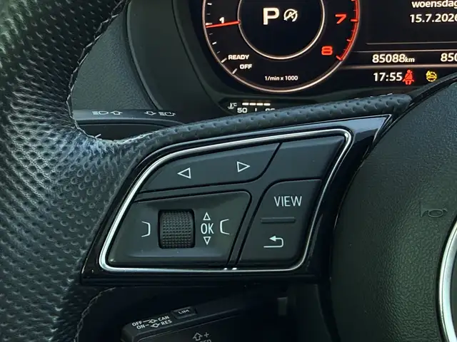 Audi Q2 view 19