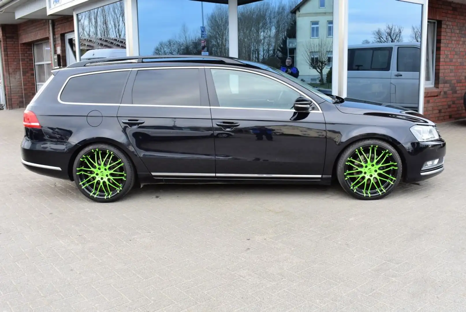 Volkswagen Passat Variant 2.0 TDI BlueMotion Technology Comfortline Navi Alu Negro - 2