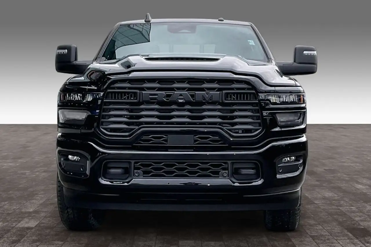 RAM 2500 снимка RAM 2500