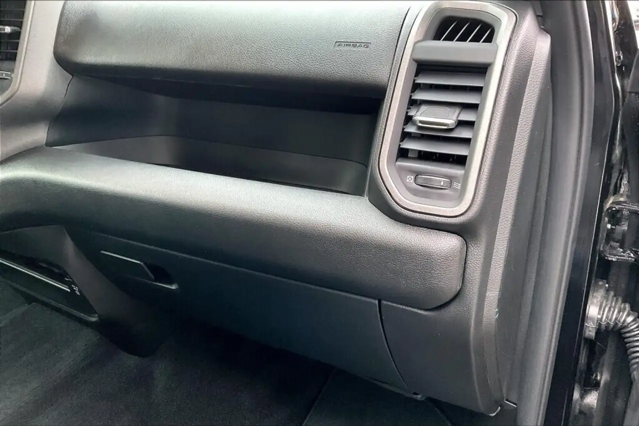 RAM 2500 снимка RAM 2500