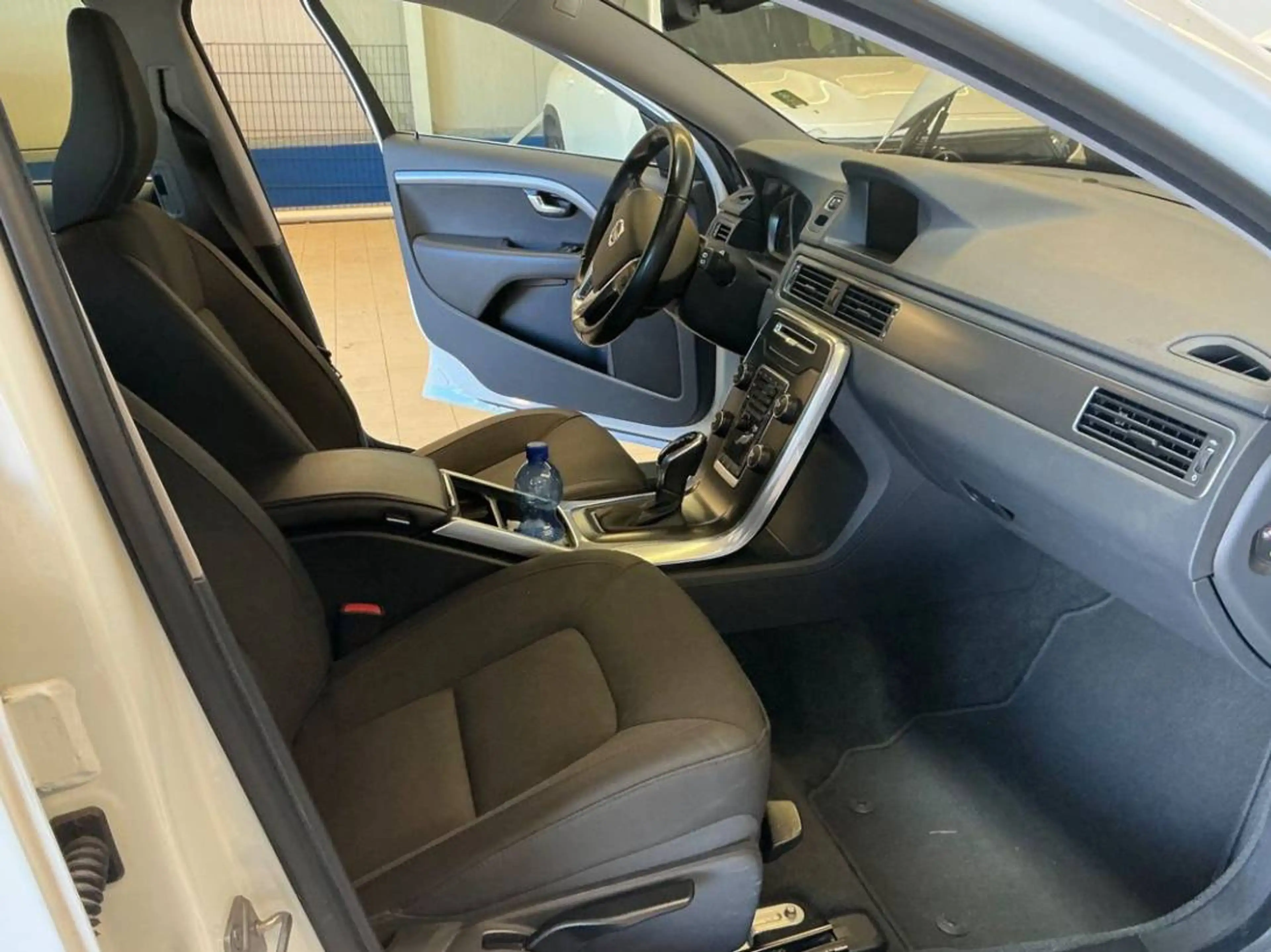 Volvo V70 Linje Classic — photo 7
