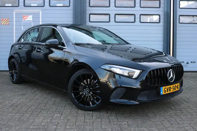Mercedes-Benz A 220 Autom Xenon Navi Leder Widesreen Ecc 191PK Bj:2019