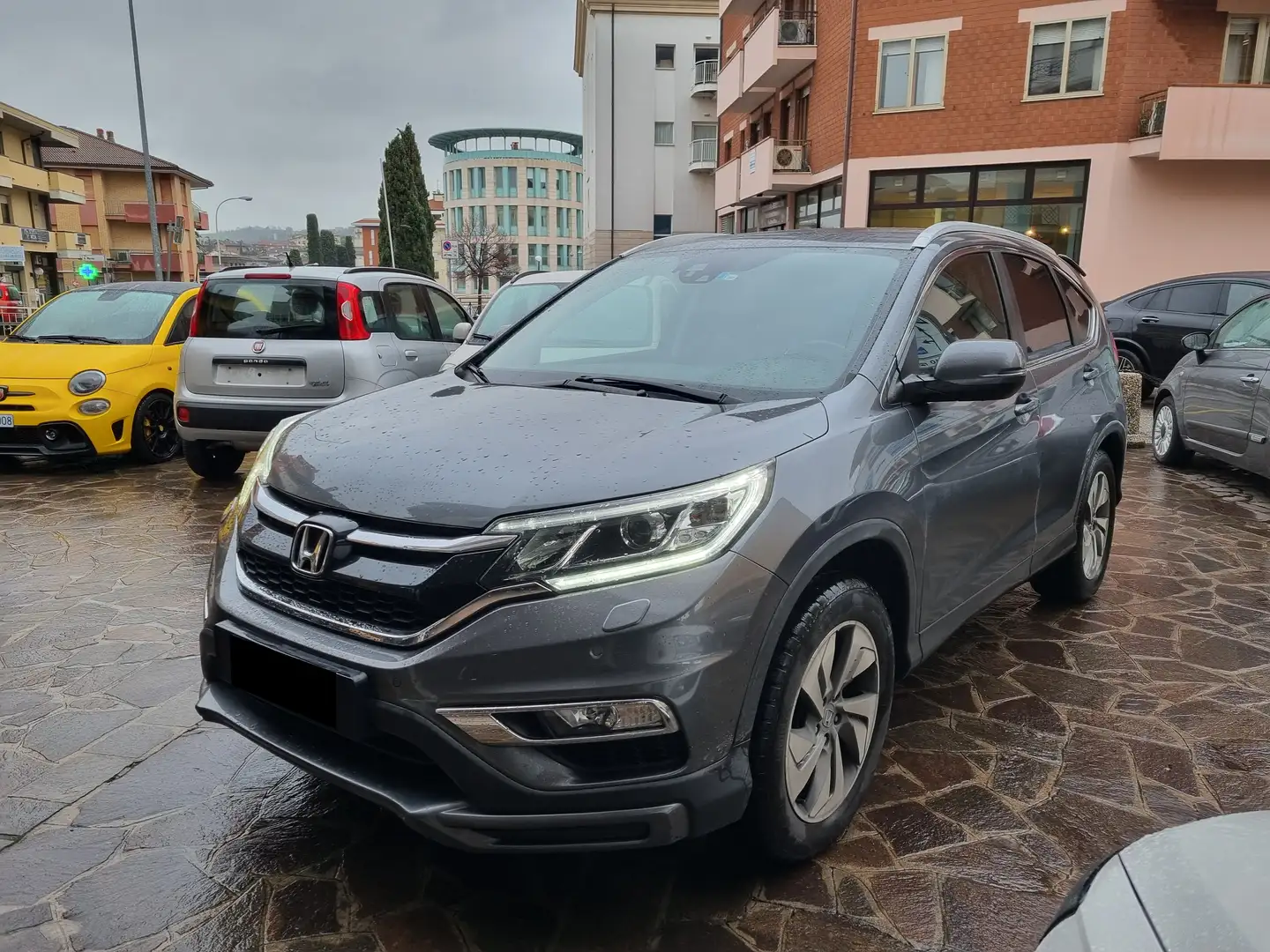 Honda CR-V 1.6 Lifestyle Navi Adas 4wd auto Šedá - 1