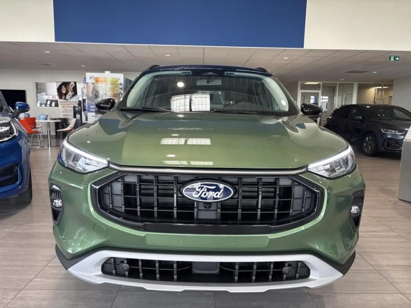 Ford Kuga 2.5 Duratec 180ch Hybrid FlexiFuel Active X Powers Grün - 2