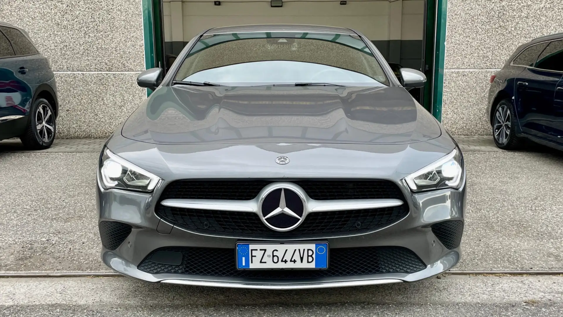 Mercedes-Benz CLA 200 CLA 200 d Automatic led Pacchetto luci Grigio - 2