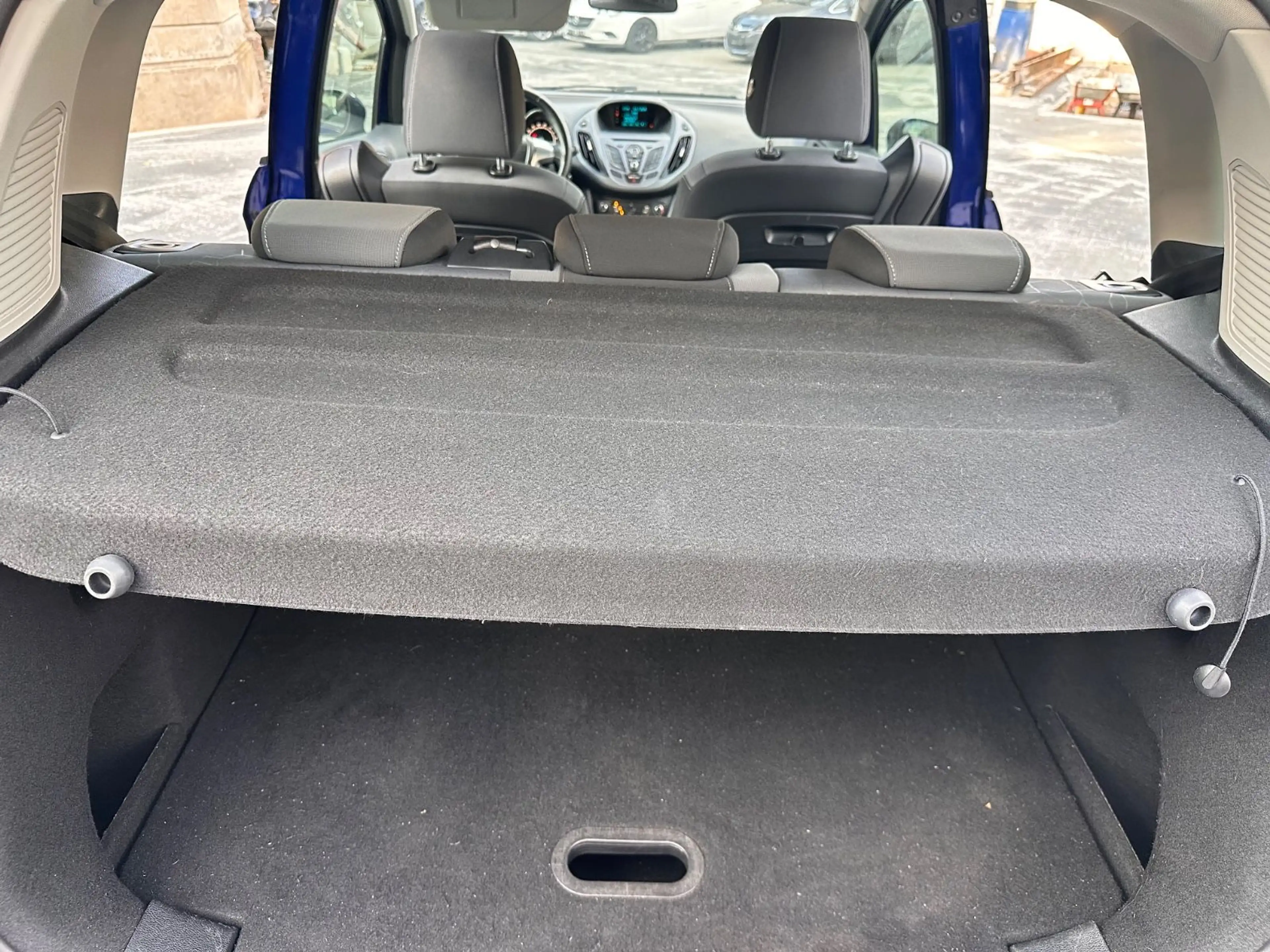 Ford B-Max B-MAX Trend — photo 12