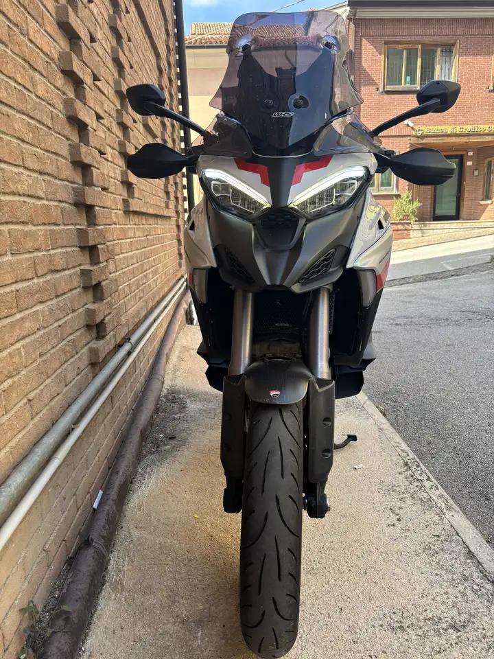 Ducati Multistrada V4 S