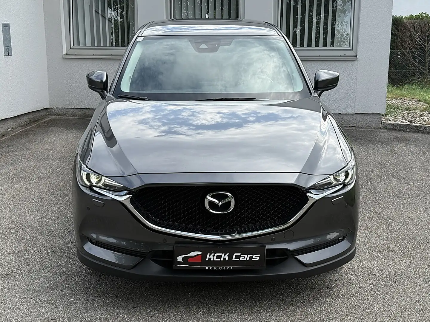 Mazda CX-5 CD150 Attraction Aut. Grau - 2