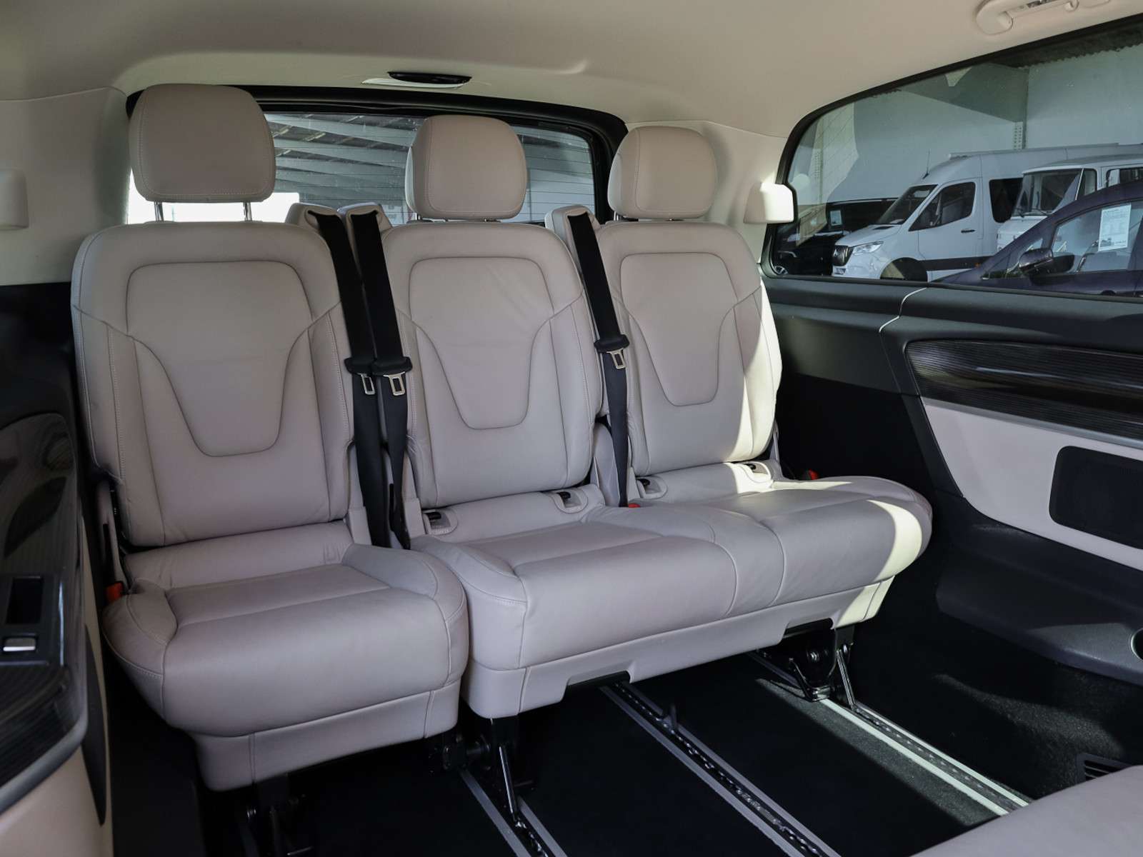Mercedes-Benz EQV 300