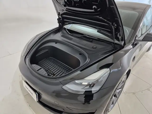 Tesla Model 3 view 13